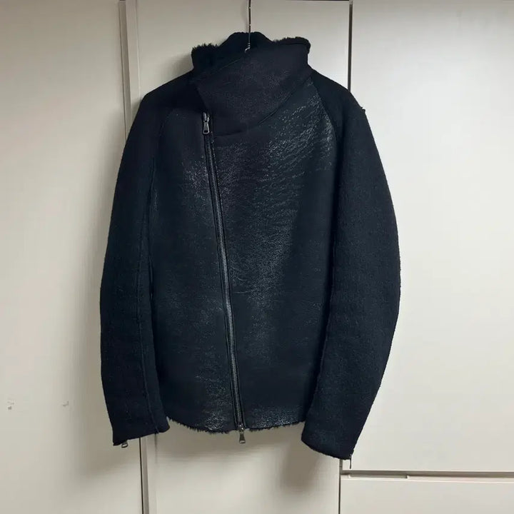 [BUNJANG] Transit Saseon High Neck Lambskin Mouton Jacket / 트랜짓 사선하이넥 램스킨 무스탕자켓