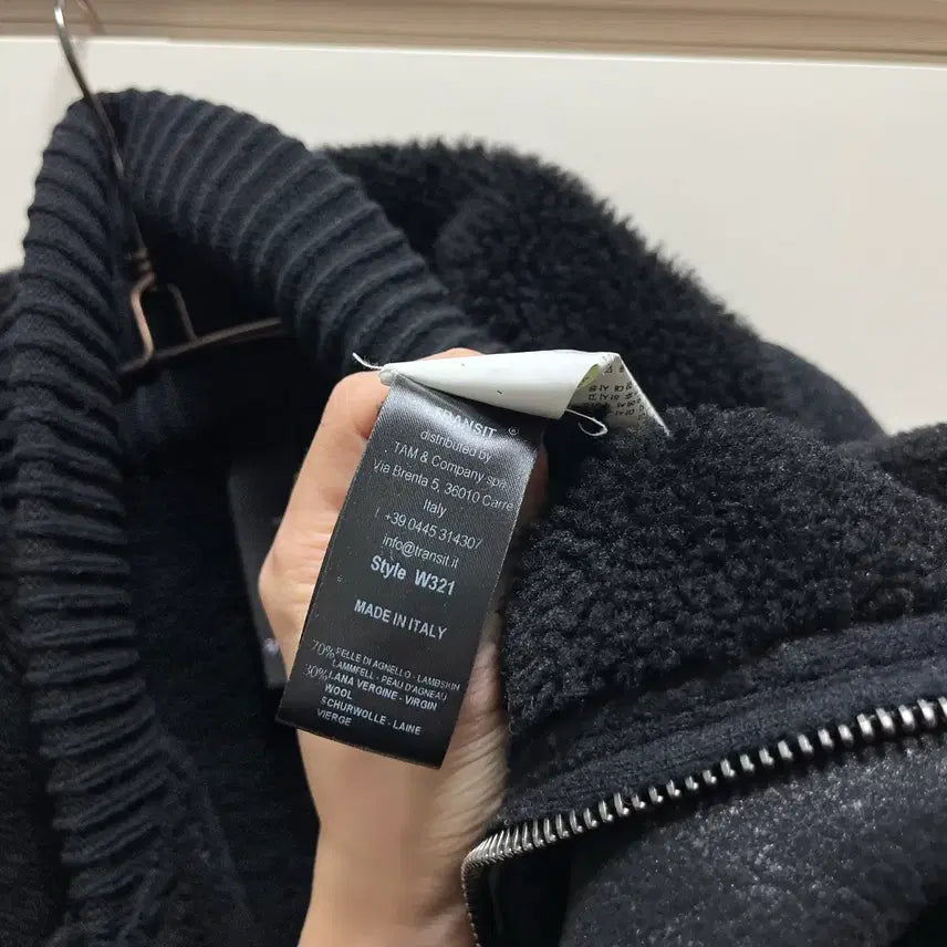 [BUNJANG] Transit Saseon High Neck Lambskin Mouton Jacket / 트랜짓 사선하이넥 램스킨 무스탕자켓