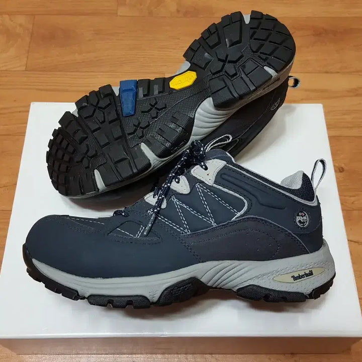 [BUNJANG] Timberland Pro Willow Trail ESD Women's Safety Hiking Shoes 235 / 1착)팀버랜드 프로윌로우 트레일 ESD 여성 안전화/등산화 235