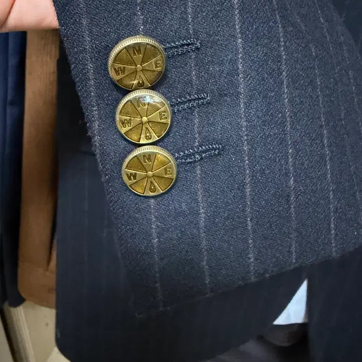 [BUNJANG] Customellow 2-Button Pinstripe Blazer / 커스텀멜로우 2버튼 자켓