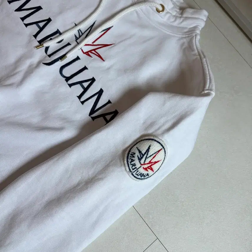 [BUNJANG] GCDS Marijuana Embroidered Hoodie / GCDS Marijuana 자수 후드티