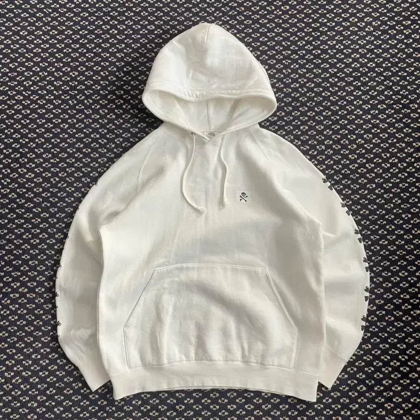 [BUNJANG] Double Step Skull Hoodie / 더블스탭 스컬 후드