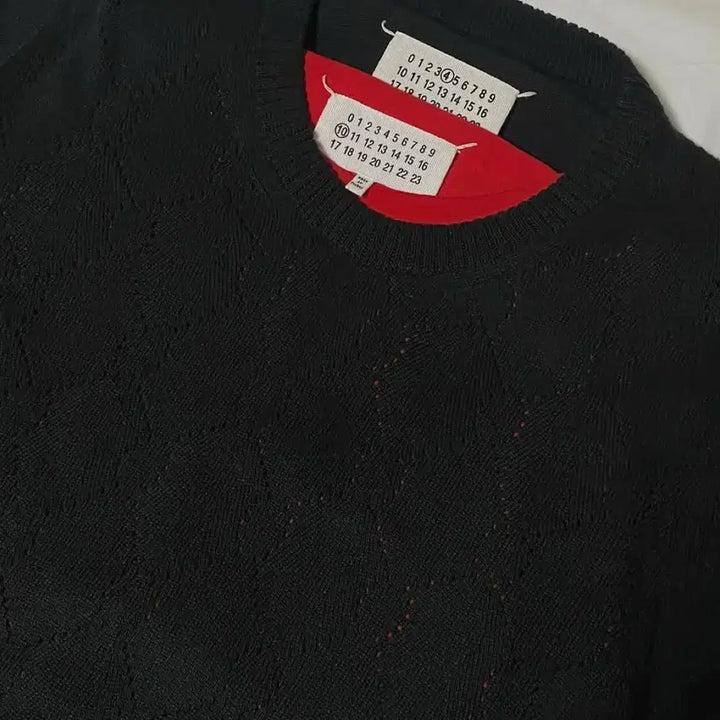 [BUNJANG] Maison Margiela Cashmere Wool Knit / 마르지엘라 캐시미어 울 니트
