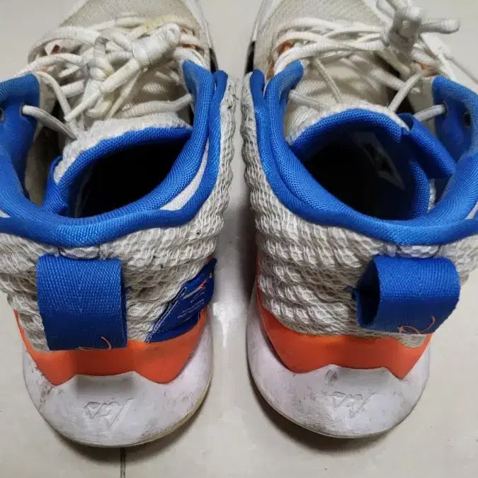 [BUNJANG] Jordan Basketball Shoes White/Blue / 조던 농구화 화이트/블루