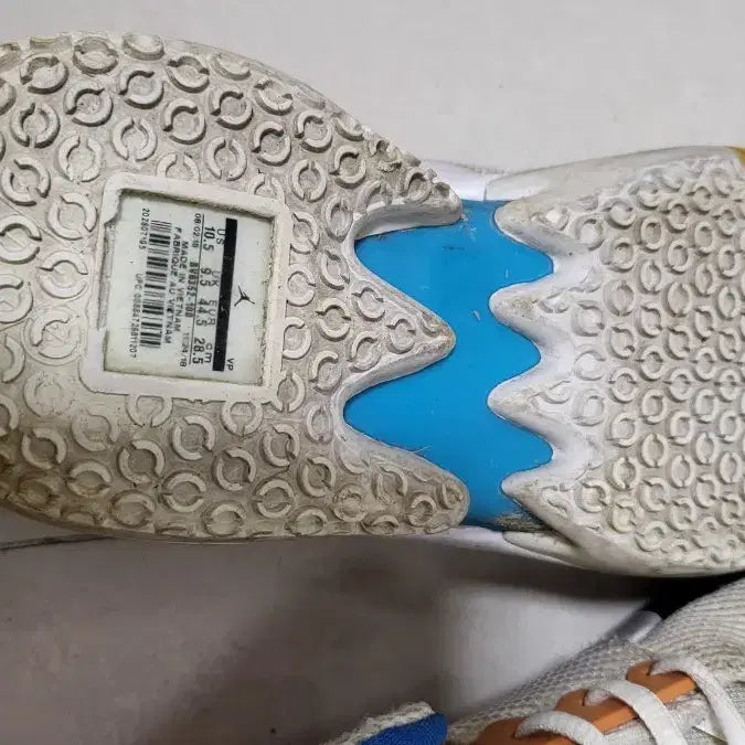 [BUNJANG] Jordan Basketball Shoes White/Blue / 조던 농구화 화이트/블루