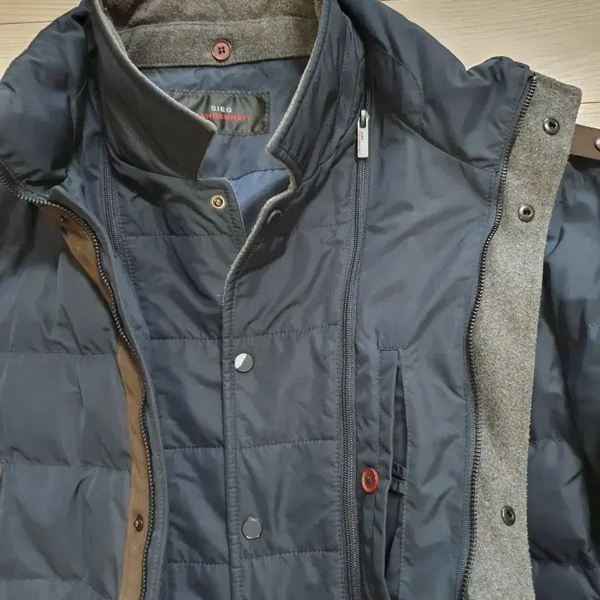 [BUNJANG] Ziek Fahrenheit Goose Down Coat (Size 105) / 지이크 파렌하이트 거위털코트 구스다운코트 105