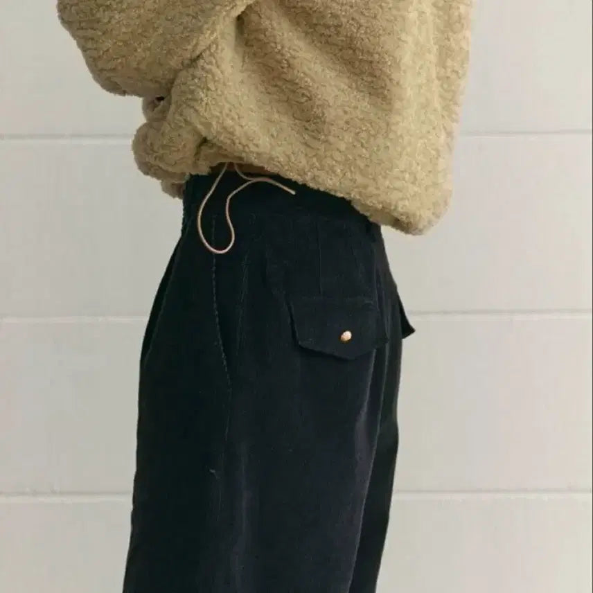 [BUNJANG] Sienne Paul Corduroy Shorts Navy Size S / 시엔느 paul 코듀로이 반바지 s