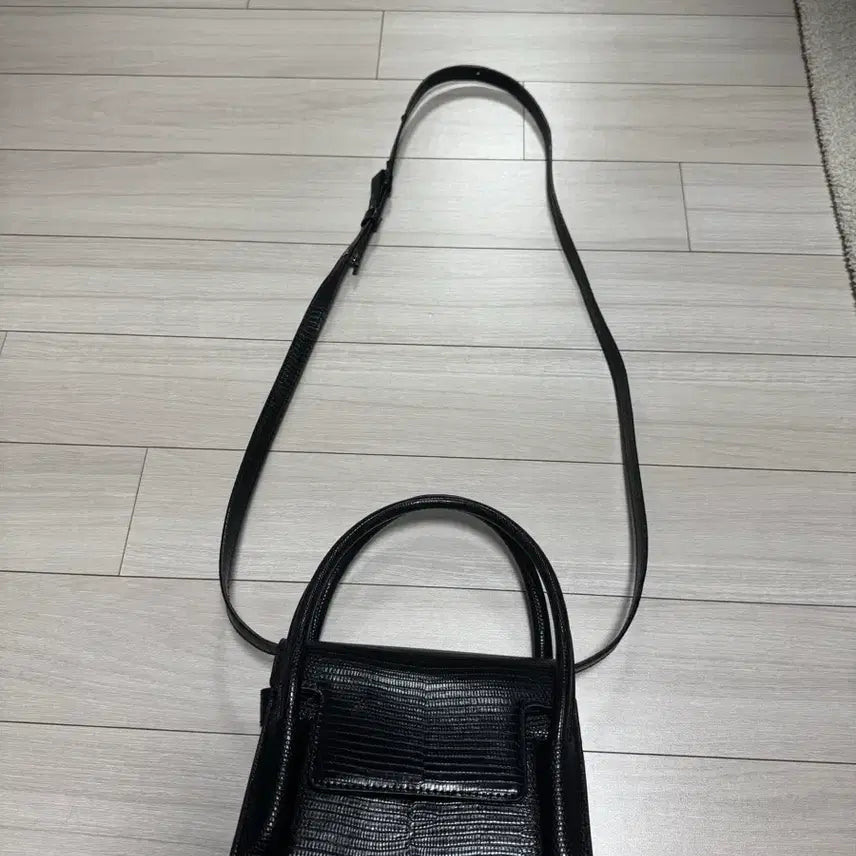 [BUNJANG] Find Kapoor 18 Kringled Bag / 파인드카푸어 마티백 18 크링글드