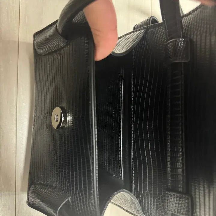 [BUNJANG] Find Kapoor 18 Kringled Bag / 파인드카푸어 마티백 18 크링글드