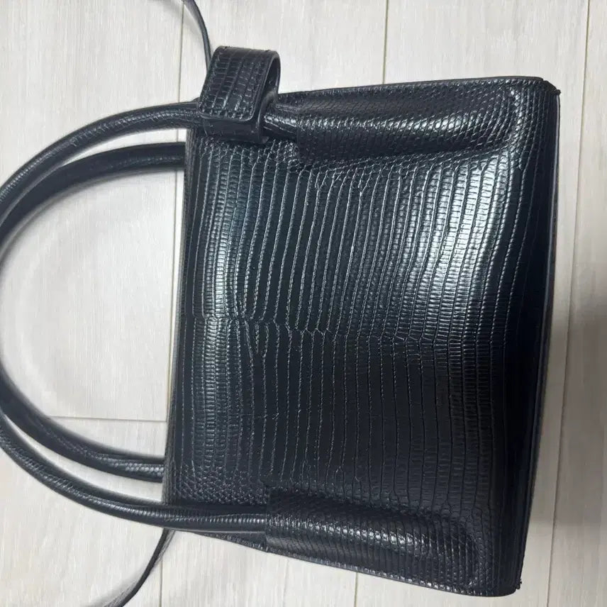 [BUNJANG] Find Kapoor 18 Kringled Bag / 파인드카푸어 마티백 18 크링글드