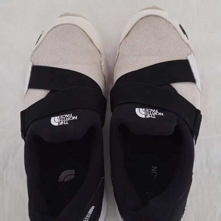 [BUNJANG] The North Face Travers Slip-On Pro Sneakers / 노스페이스 운동화 (트레버스 슬립온 프로)