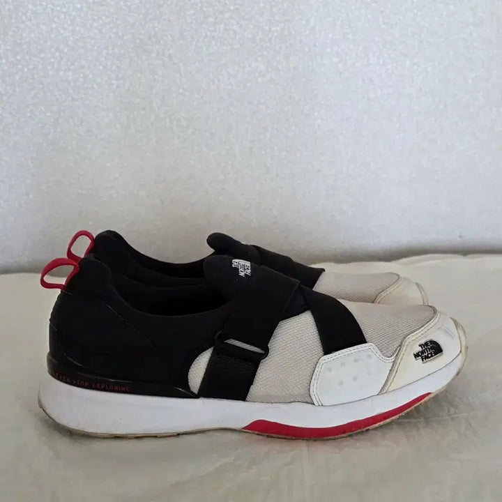 [BUNJANG] The North Face Travers Slip-On Pro Sneakers / 노스페이스 운동화 (트레버스 슬립온 프로)