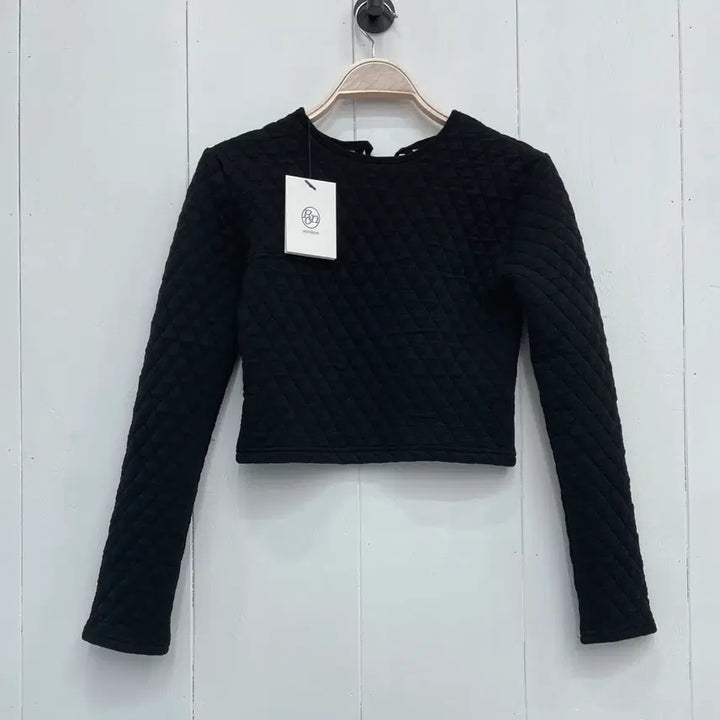 [BUNJANG] RONRON Quilted Crop T-shirt / 론론(RONRON) 퀼팅 크롭 티셔츠
