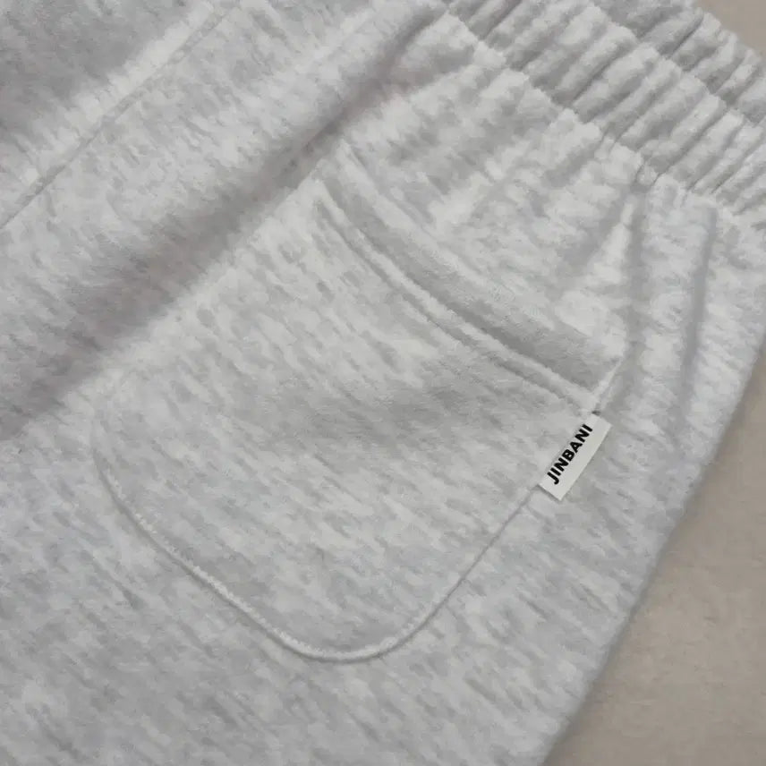 [BUNJANG] Zinbany BANY Track Fleece V-Neck Sweatshirt / 진바니 빠니 진트랙 양기모 치마 빠니 쮸리 브이 맨투맨