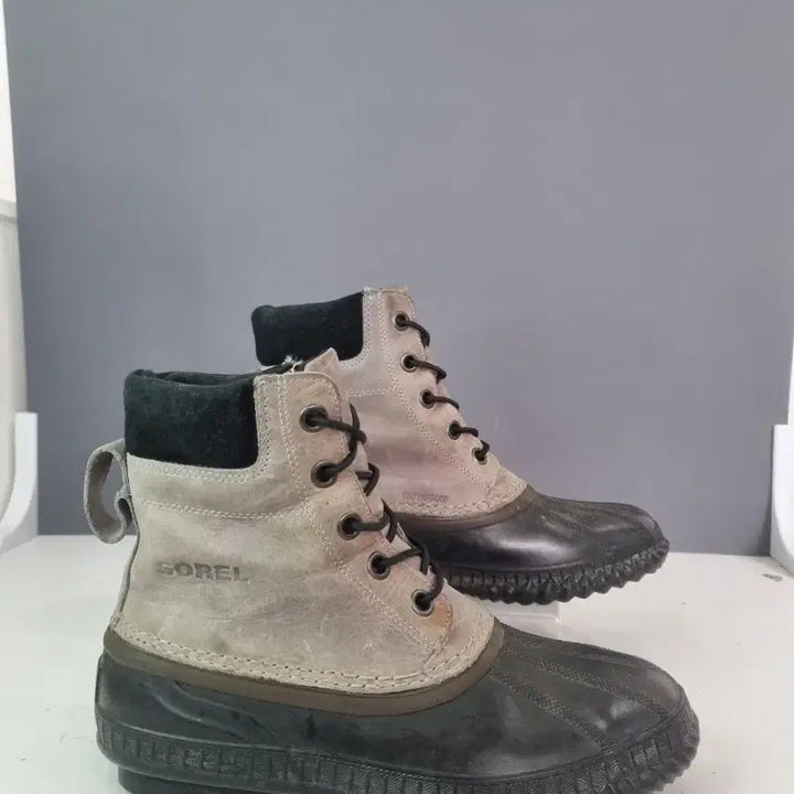 [BUNJANG] Sorel Gray Walker / 효자빈티지 270 쏘렐 그레이 워커