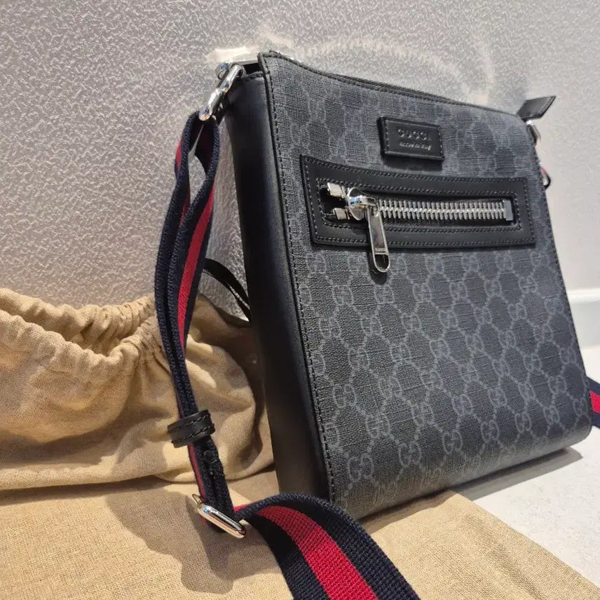 [BUNJANG] Gucci Messenger Bag / 구찌 메신저백
