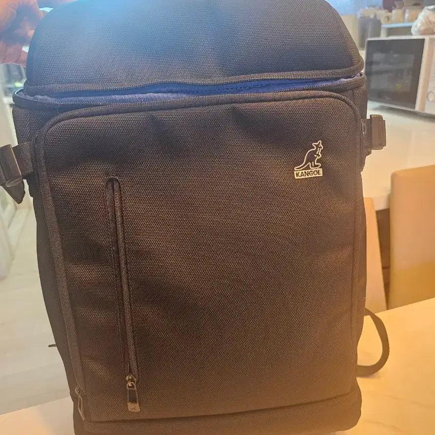 [BUNJANG] Kangol Backpack / 캉골 검정 백팩 노트북가방 여행기방