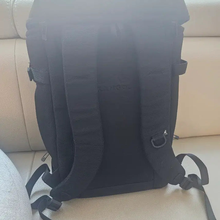 [BUNJANG] Kangol Backpack / 캉골 검정 백팩 노트북가방 여행기방