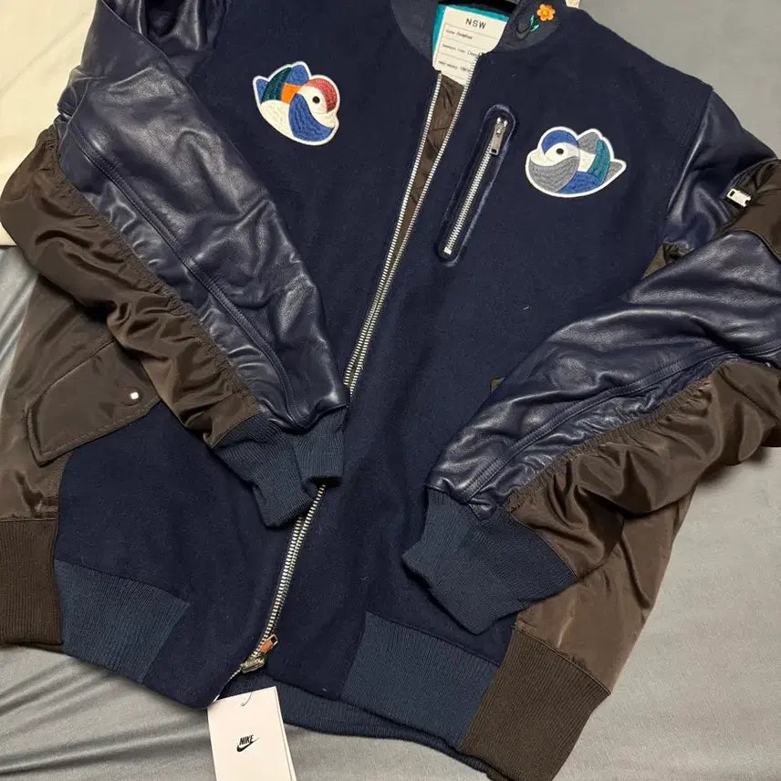 [BUNJANG] Kasina Nike Varsity Jacket (New) / [한정판] 나이키x카시나 원앙콜라보 F&F 바시티(새제품)