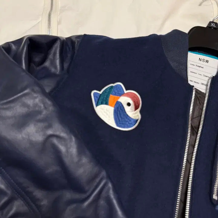 [BUNJANG] Kasina Nike Varsity Jacket (New) / [한정판] 나이키x카시나 원앙콜라보 F&F 바시티(새제품)