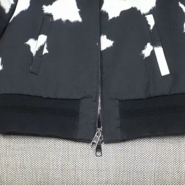 [BUNJANG] Neil Barrett Cow Patch Bomber Jacket Black / (M/95) 닐바렛 남성 카우 패치 봄버 자켓 블랙