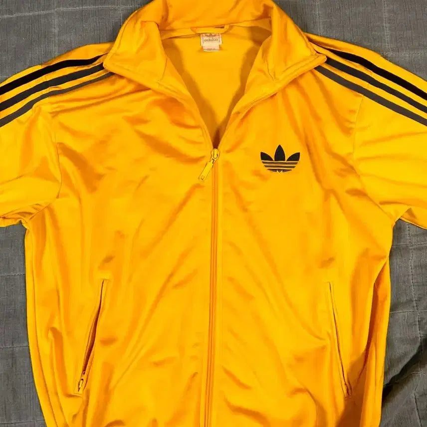 [BUNJANG] Adidas Vintage Firebird Track Top Yellow / 판매) 아디다스 구 파이어버드 옐로우 노랑 노란색 져지 트랙탑 팔아요