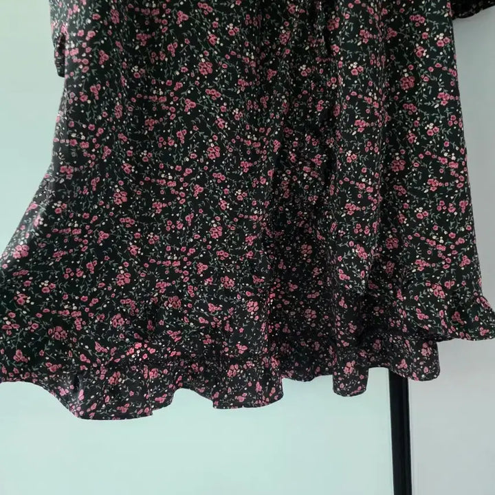 [BUNJANG] Hakesh Wrap Dress / 하케쉬 원피스