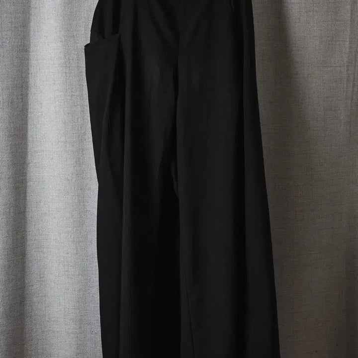 [BUNJANG] Yasuyuki Ishii Skirt Hakama Pants / Yasuyuki ishii 스커트 하카마 팬츠