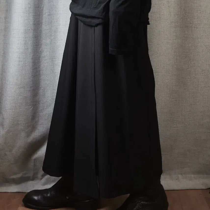 [BUNJANG] Yasuyuki Ishii Skirt Hakama Pants / Yasuyuki ishii 스커트 하카마 팬츠