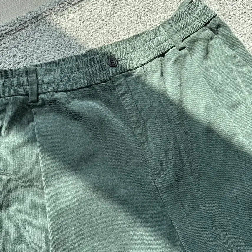 [BUNJANG] Epigram Corduroy Pants / 에피그램(epigram) 코듀로이팬츠