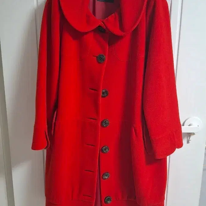 [BUNJANG] Beom Young Soon Red Long Coat / 범영순 롱코트