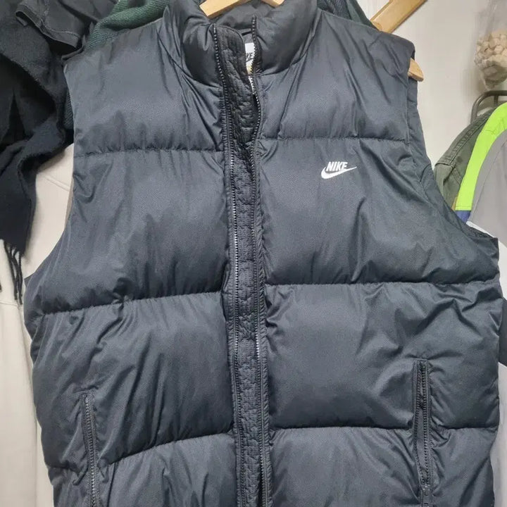 [BUNJANG] Nike PrimaLoft Black Padded Vest / xl)나이키 프리마로프트 블랙 패딩 조끼