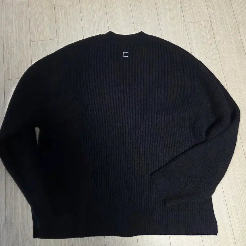 [BUNJANG] Wooyoungmi 24FW V-Neck Knit Black 46 / 우영미 24fw 브이넥 니트 블랙 46
