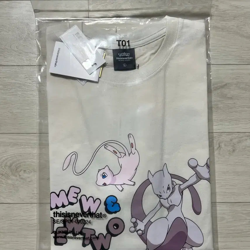 [BUNJANG] Pokemon Thisisneverthat Mewtwo Mew T-shirt / 디스이즈네버댓 포켓몬 뮤츠 뮤 티셔츠