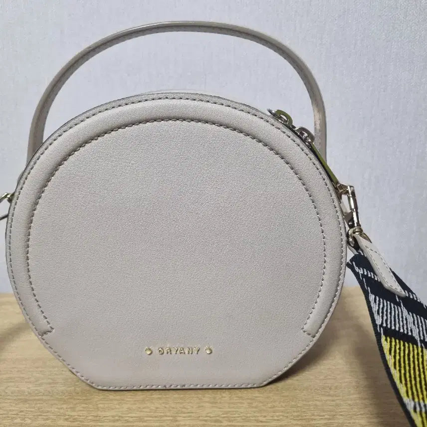 [BUNJANG] O!Oi Crossbody Bag / 오야니 크로스백