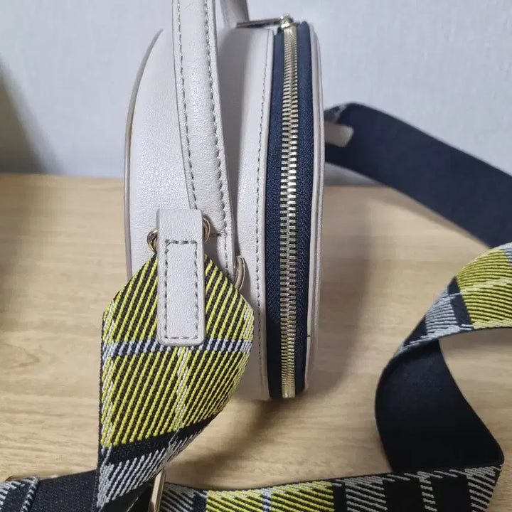 [BUNJANG] O!Oi Crossbody Bag / 오야니 크로스백