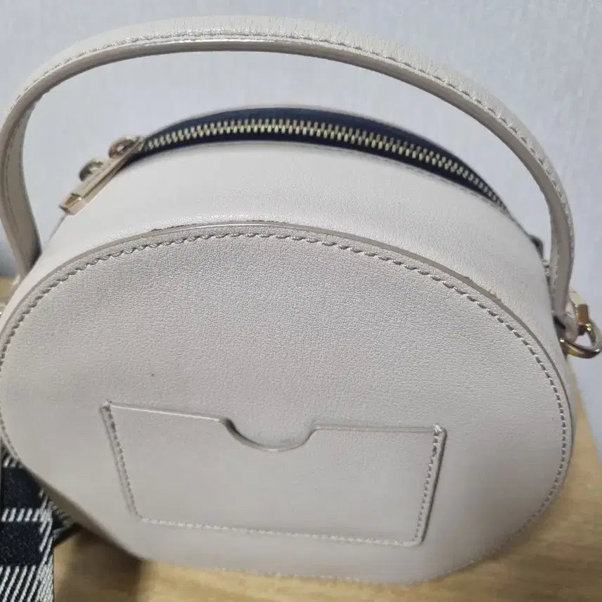 [BUNJANG] O!Oi Crossbody Bag / 오야니 크로스백