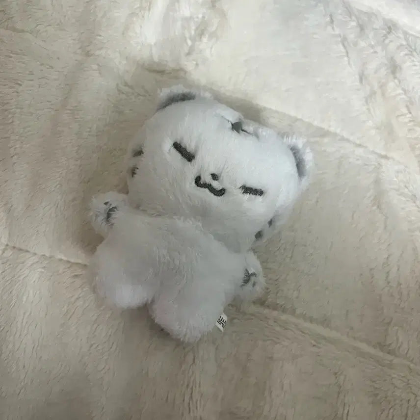 [BUNJANG] SEVENTEEN Hoshi Hojji Doll / 세븐틴 호시 인형 호찌