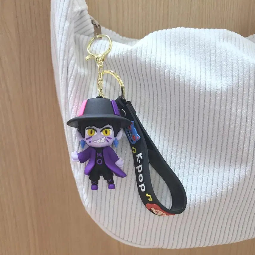 [BUNJANG] KDEHUNT Character Keyring / 케이팝 키링 검은모자 캐릭터 키링 가방 키홀더 케데헌 인형 새상품