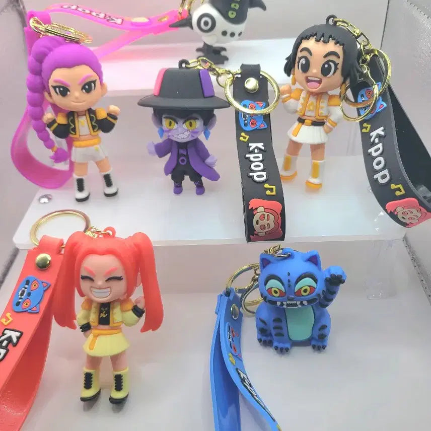 [BUNJANG] KDEHUNT Character Keyring / 케이팝 키링 검은모자 캐릭터 키링 가방 키홀더 케데헌 인형 새상품