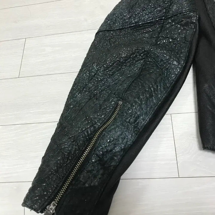 [BUNJANG] Helmut Lang Crystal Leather Jacket / Helmut Lang Crystal Leather S / 100% Lam