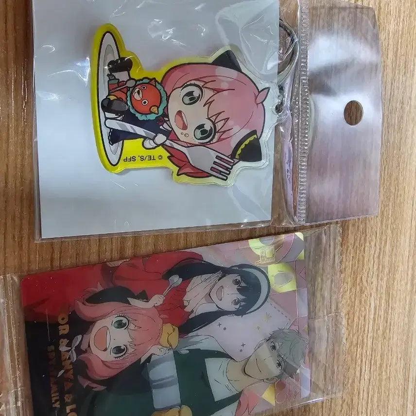 [BUNJANG] Spy x Family Anya Keyring, Wafer Card / 스파이패밀리 아냐 키링, 웨하스 카드