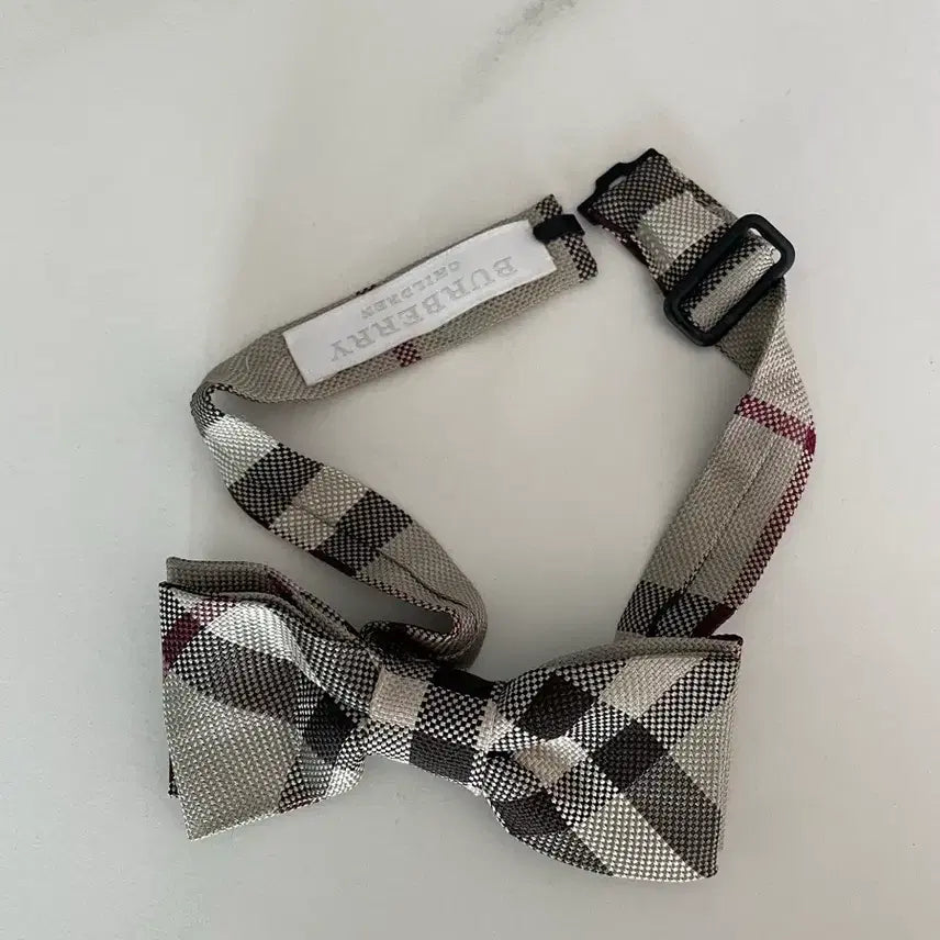 [BUNJANG] Burberry Children Checkered Bowtie / 버버리 칠드런 체크무늬 나비넥타이