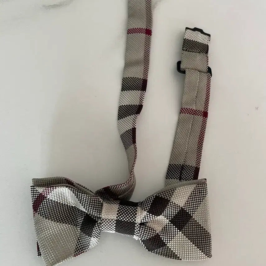 [BUNJANG] Burberry Children Checkered Bowtie / 버버리 칠드런 체크무늬 나비넥타이