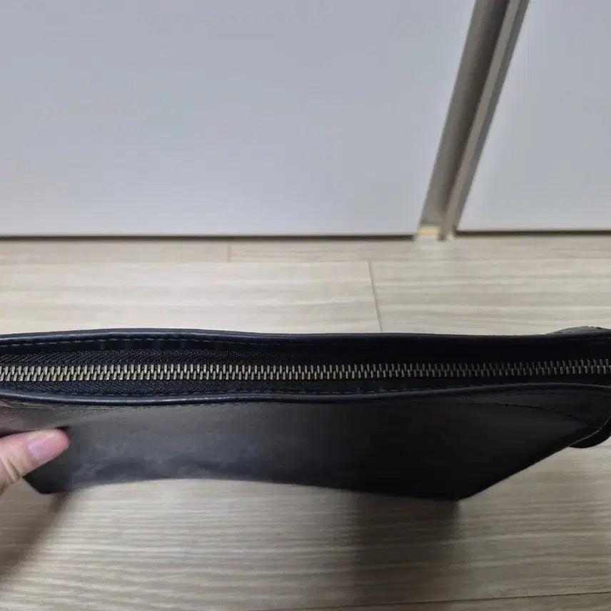 [BUNJANG] Louis Vuitton Monogram Pochette Voyage Clutch / 루이비통 정품 모노그램 포쉐트 보야주 클러치 팝니다