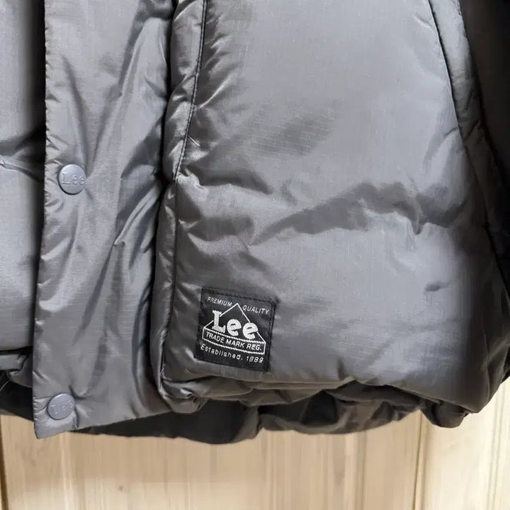 [BUNJANG] LEE Hooded Duty Down Charcoal / LEE 후드 듀티 다운 차콜