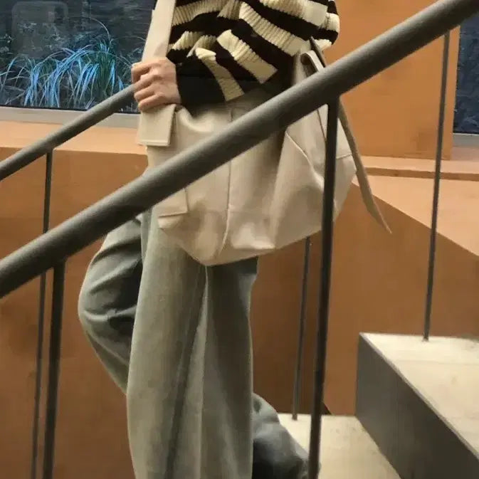 [BUNJANG] Young & Rich Stripe Knit Half Zip Black / 영앤리치 스트라이프 니트 반집업 블랙