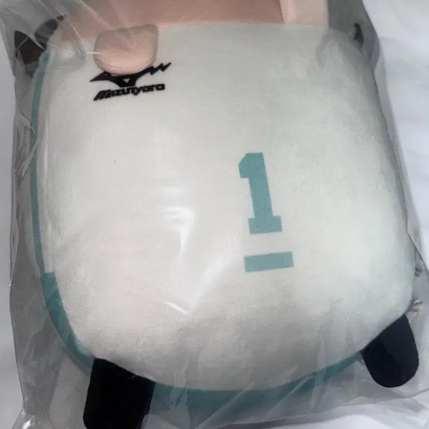 [BUNJANG] Haikyu Oikawa Big Tsumu Plush Unsealed / 하이큐 오이카와 빅 쯔무 미개봉