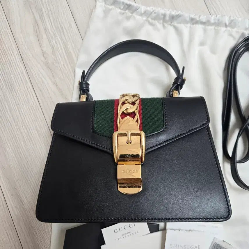 [SOLD OUT] (정품)구찌 실비 미니백 블랙