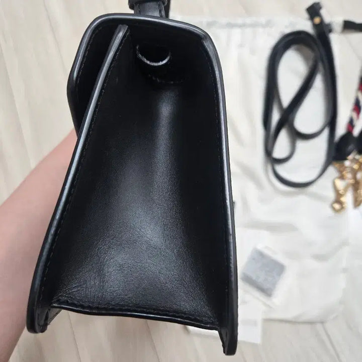 [SOLD OUT] (정품)구찌 실비 미니백 블랙